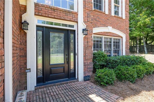 1100 Arya Drive, Roswell, GA 30076