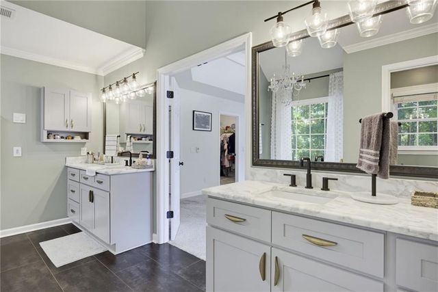1100 Arya Drive, Roswell, GA 30076