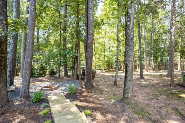 1100 Arya Drive, Roswell, GA 30076