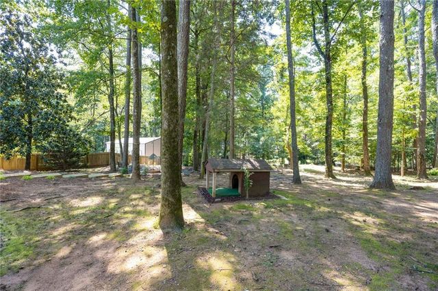 1100 Arya Drive, Roswell, GA 30076