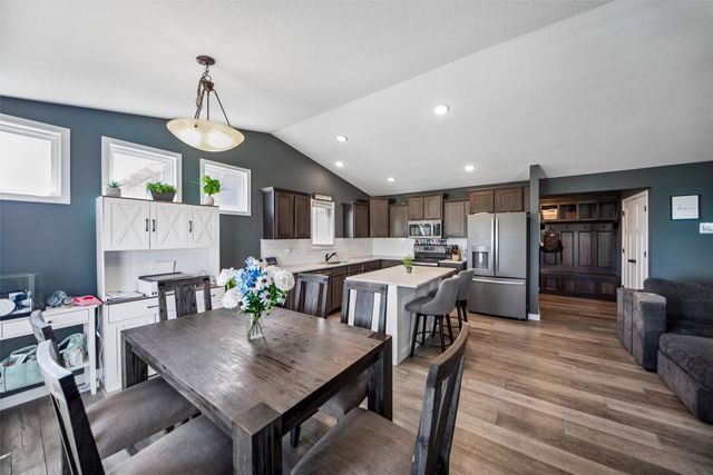1301 S 11th Street, Adel, IA 50003