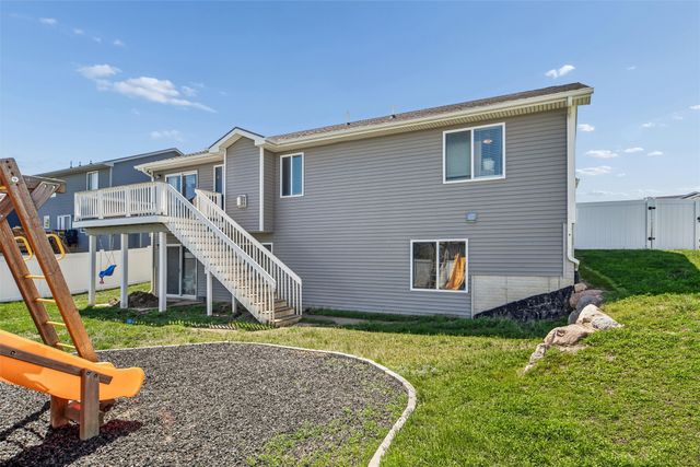 1301 S 11th Street, Adel, IA 50003