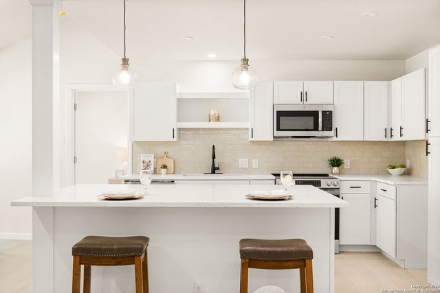 2919 Abercorn DR, San Antonio, TX 78247