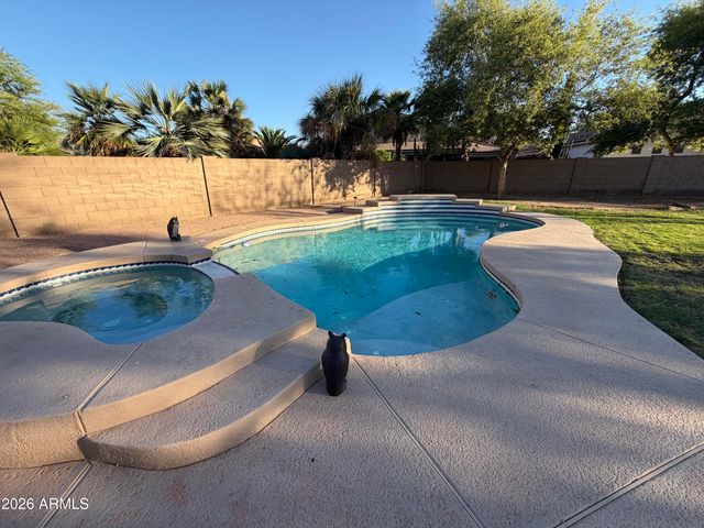 4133 E REINS Road, Gilbert, AZ 85297