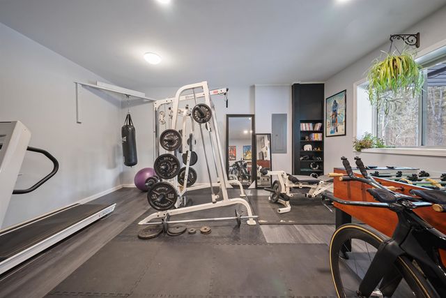 15 Churchill Way, Lebanon, NH 03766