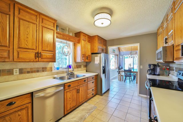 11941 Forestview Drive, Baxter, MN 56425