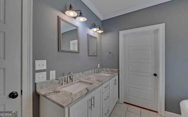 24 Brookhaven Way, Bowersville, GA 30516
