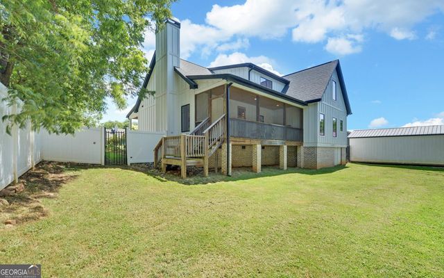 24 Brookhaven Way, Bowersville, GA 30516