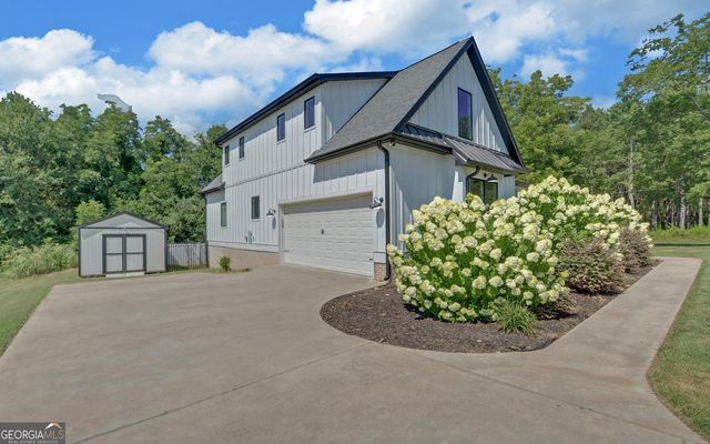 24 Brookhaven Way, Bowersville, GA 30516
