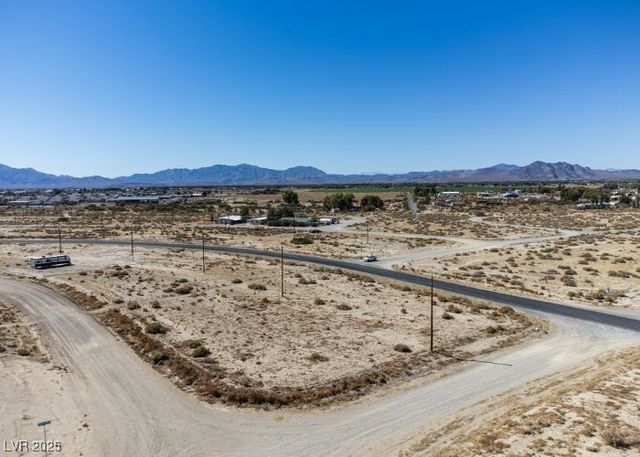 321 North Boothill Drive, Pahrump, NV 89060