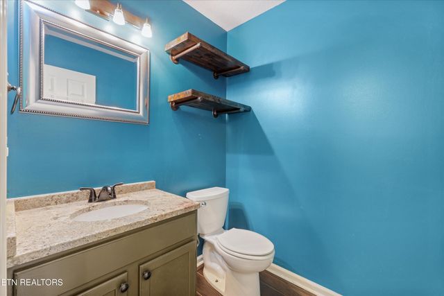 1019 Janes Meadow Rd, Knoxville, TN 37932