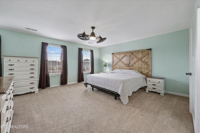 1019 Janes Meadow Rd, Knoxville, TN 37932