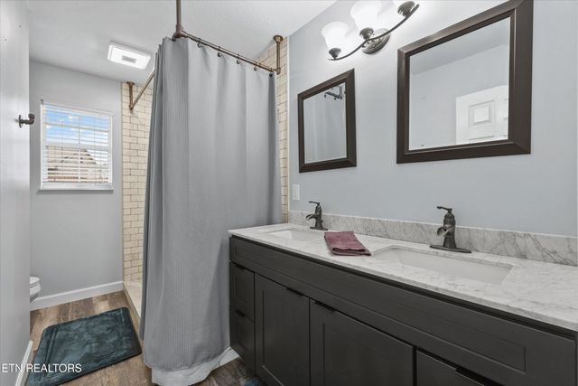 1019 Janes Meadow Rd, Knoxville, TN 37932