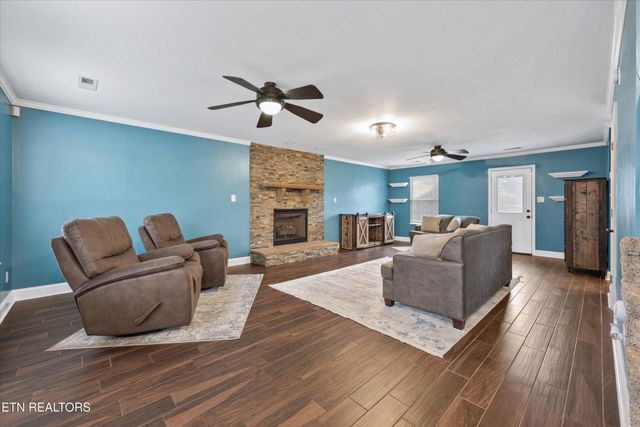 1019 Janes Meadow Rd, Knoxville, TN 37932