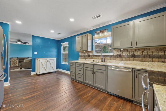 1019 Janes Meadow Rd, Knoxville, TN 37932