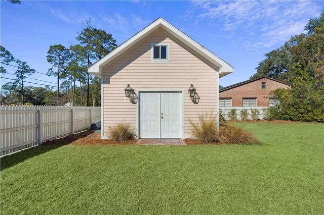 286 S Wayne Street, Jesup, GA 31546