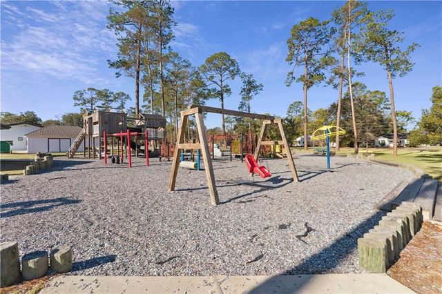 286 S Wayne Street, Jesup, GA 31546