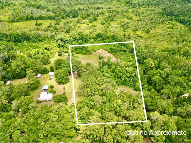 122 TANNER ROAD, Florahome, FL 32140