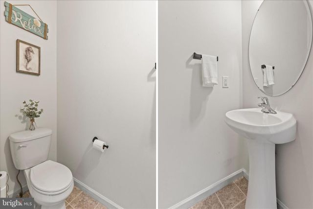 1245 KNOB RUN, York, PA 17408