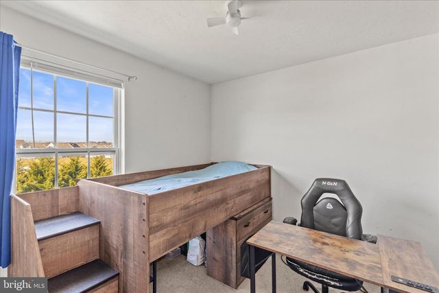 1245 KNOB RUN, York, PA 17408