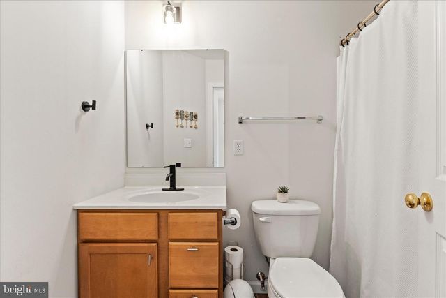 1245 KNOB RUN, York, PA 17408