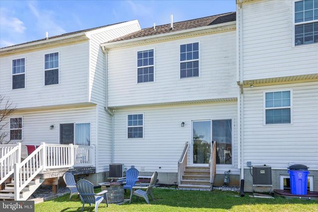 1245 KNOB RUN, York, PA 17408