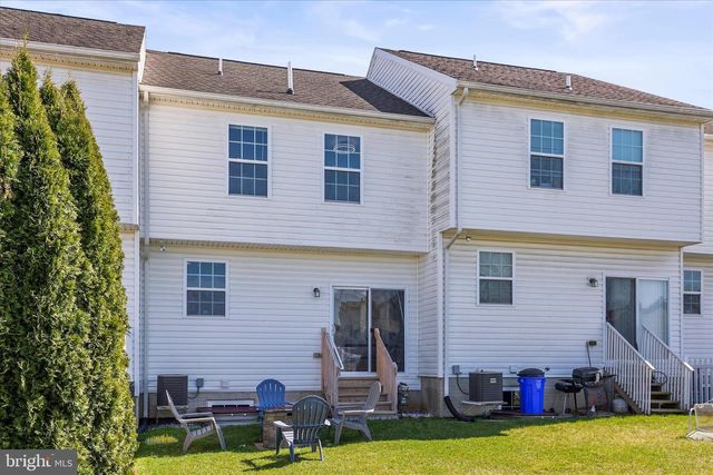 1245 KNOB RUN, York, PA 17408