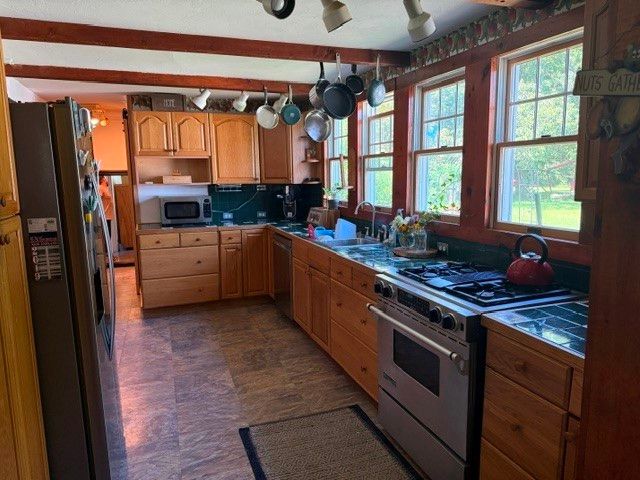 2447 Division Road, East Greenwich, RI 02818