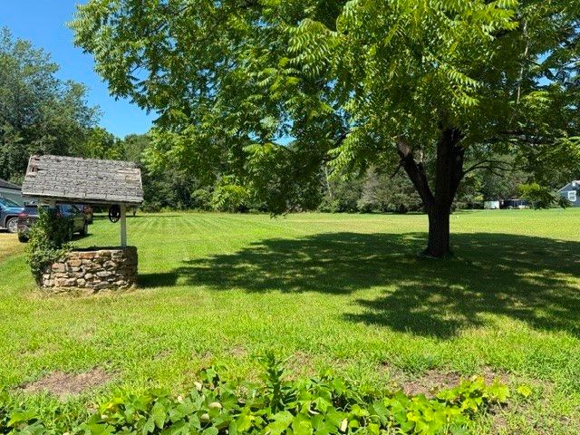 2447 Division Road, East Greenwich, RI 02818