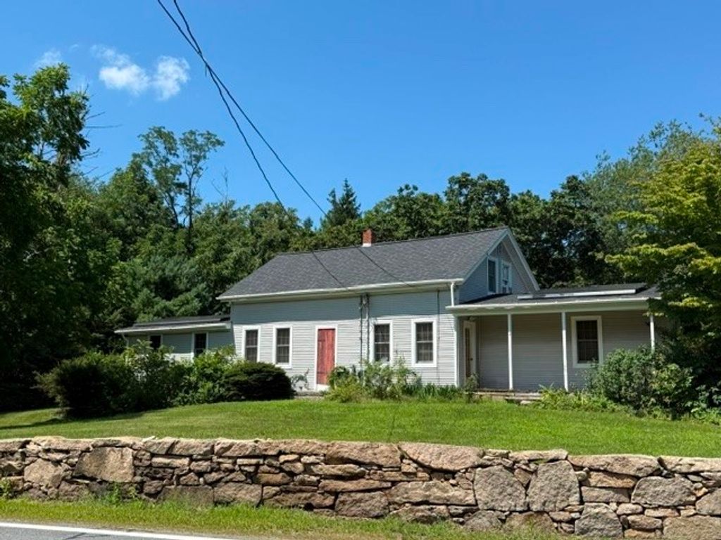 2447 Division Road, East Greenwich, RI 02818