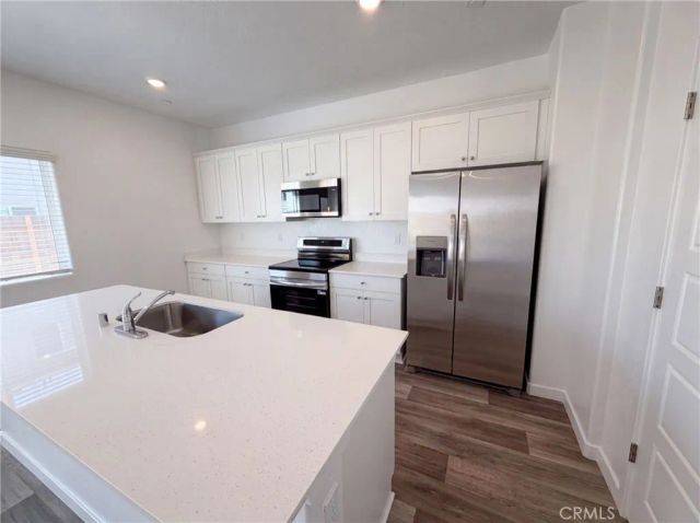 4496 Bellaire, Clovis, CA 93619
