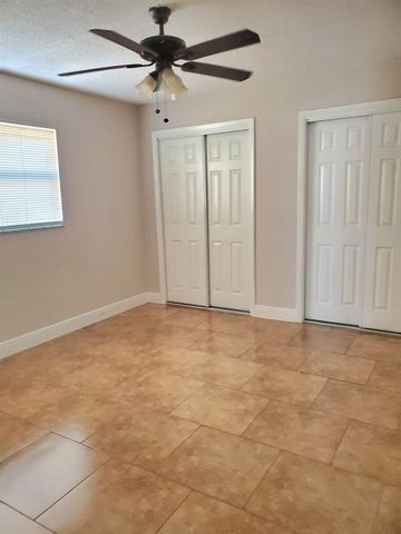 4440 NW 19th Terrace, Oakland Park, FL 33309