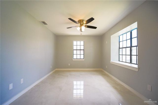 110 N Fir Street, Pharr, TX 78577