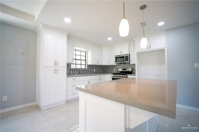 110 N Fir Street, Pharr, TX 78577
