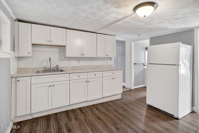 2 Broadway, Cohoes, NY 12047