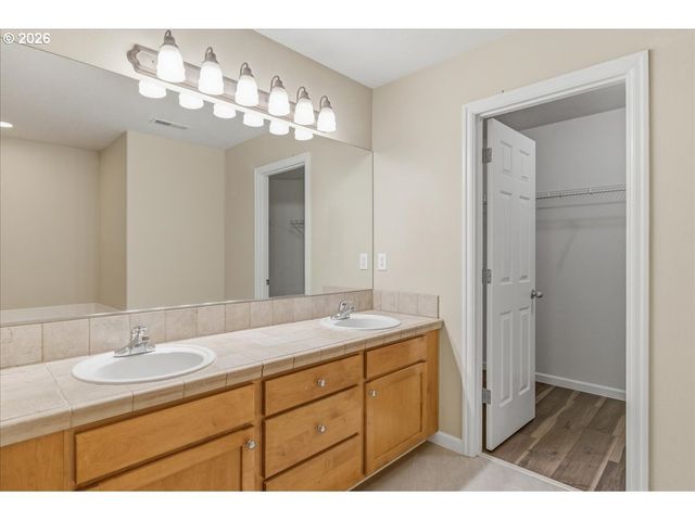 4321 Nw 12TH Ave, Camas, WA 98607