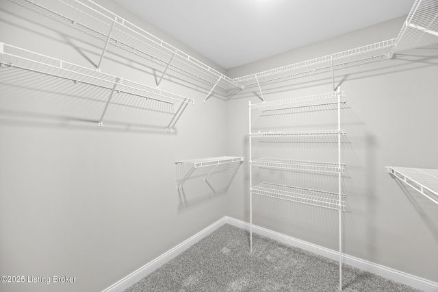 136 Wooded Glen Dr, Mt Washington, KY 40047