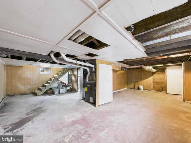 820 E OLDTOWN RD, Cumberland, MD 21502