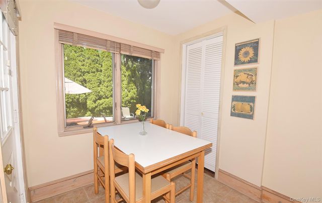 88 East Street, Hicksville, NY 11801