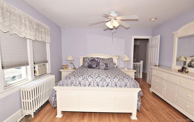 88 East Street, Hicksville, NY 11801