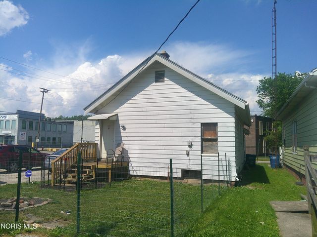 729 Chicago Street, Toledo, OH 43611