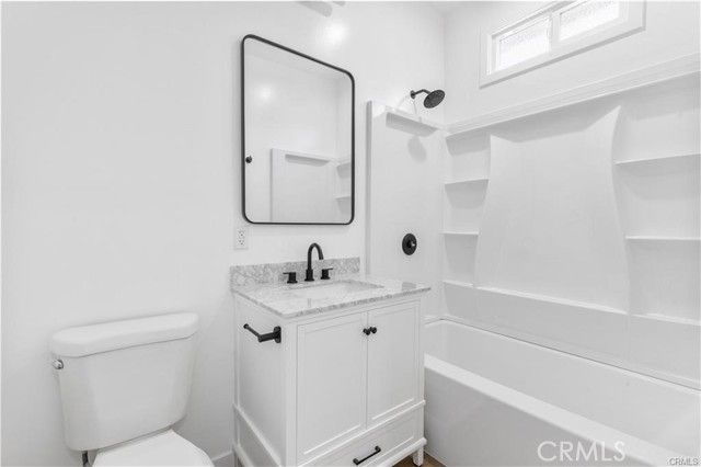 2636 S Normandie, Los Angeles, CA 90007