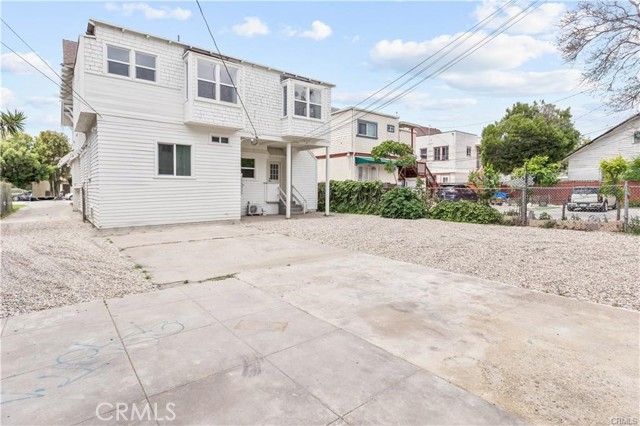 2636 S Normandie, Los Angeles, CA 90007