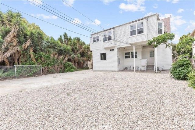 2636 S Normandie, Los Angeles, CA 90007