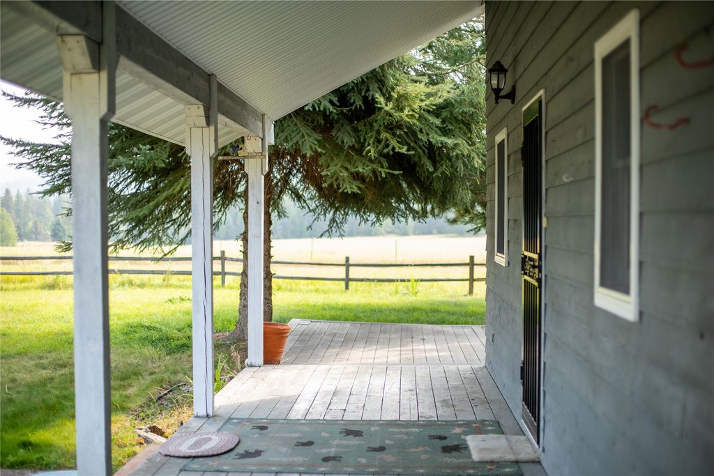 7225 Farm To Market Road, Whitefish, MT 59937 photo 3
