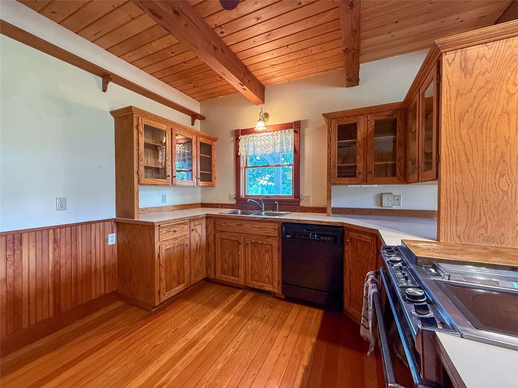 7225 Farm To Market Road, Whitefish, MT 59937 photo 46