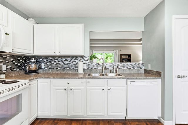 2195 Henry V Crossing, Fort Wayne, IN 46818