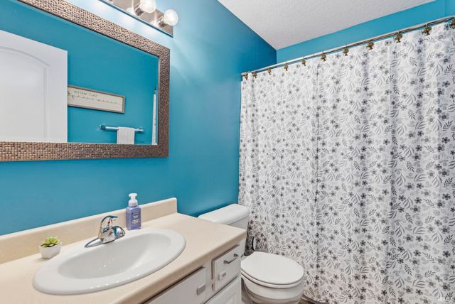 2195 Henry V Crossing, Fort Wayne, IN 46818