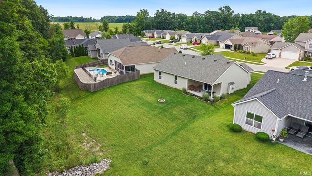 2195 Henry V Crossing, Fort Wayne, IN 46818