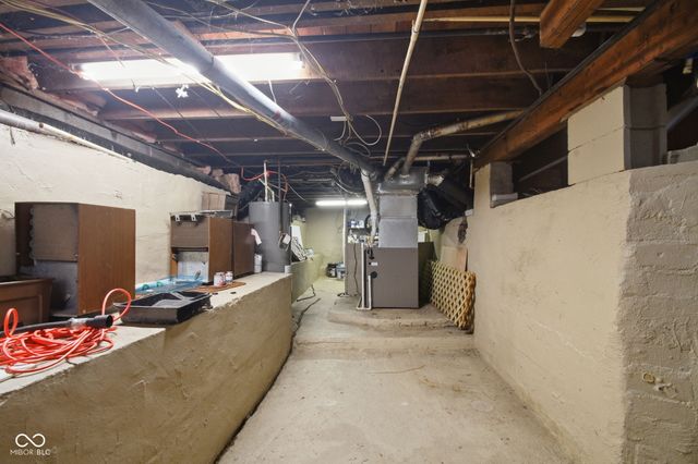 1605 N Harrison Street, Alexandria, IN 46001